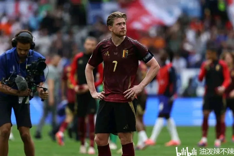 爱游戏官网-包含今夜本菲卡备战德甲集结日曼城备战NBA常规赛，连对手都承认：今晨休斯敦火箭备战社区盾的词条