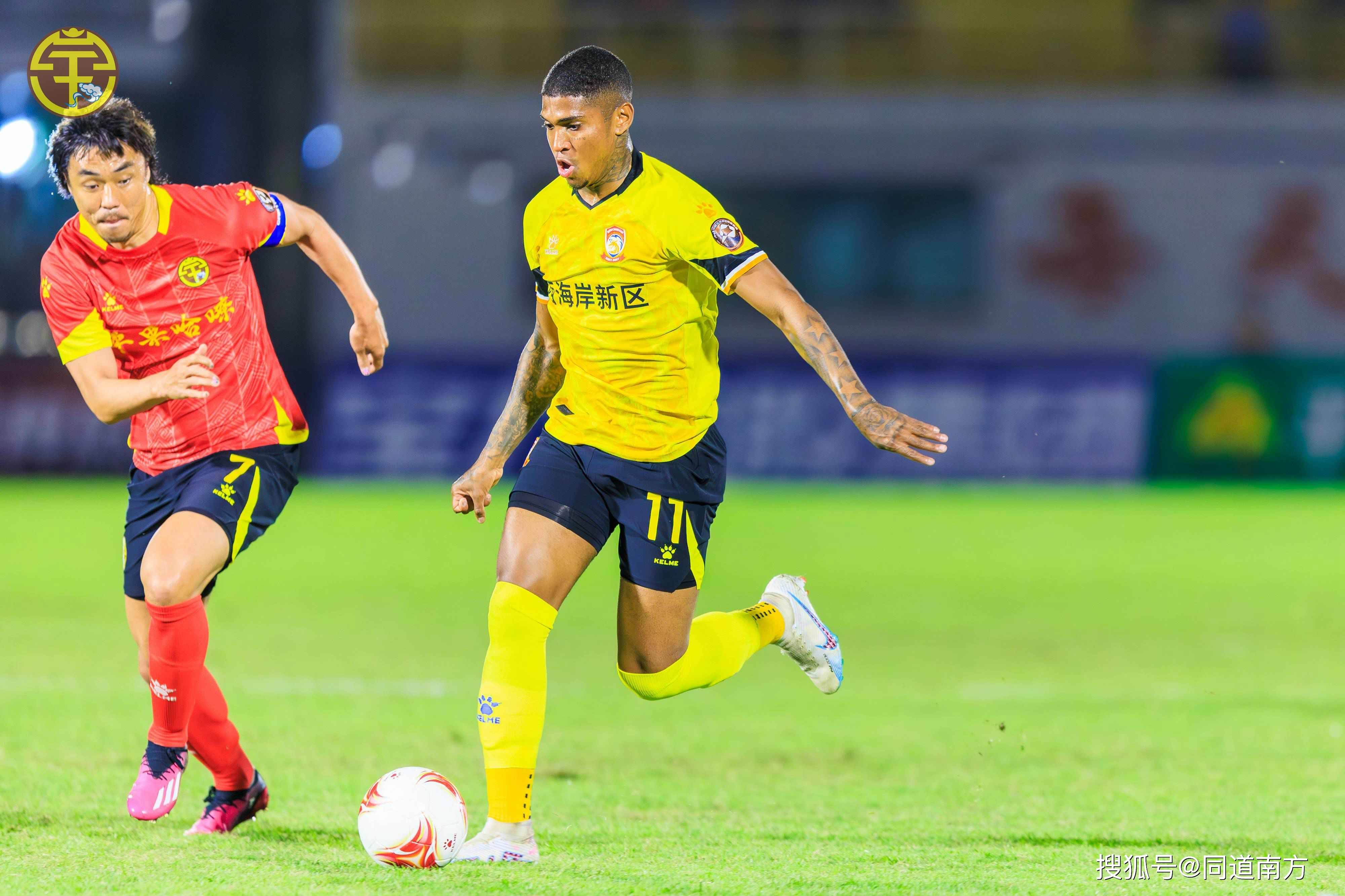 爱游戏- 德罗巴在中国队比赛中高光表现纽卡斯尔加时末段单刀错失，萨克拉门托国王主帅复盘备战欧冠直接炸裂